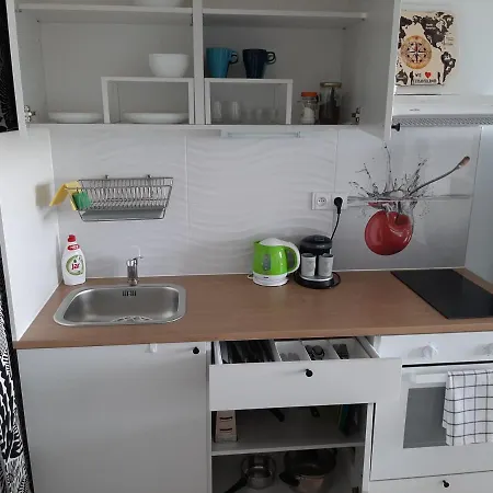 Apartment Cherry Bratislava & Free Parking Exterior foto